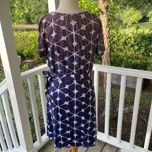 Diane von Furstenburg Julian Faux Wrap Dress - Picture 3 of 9